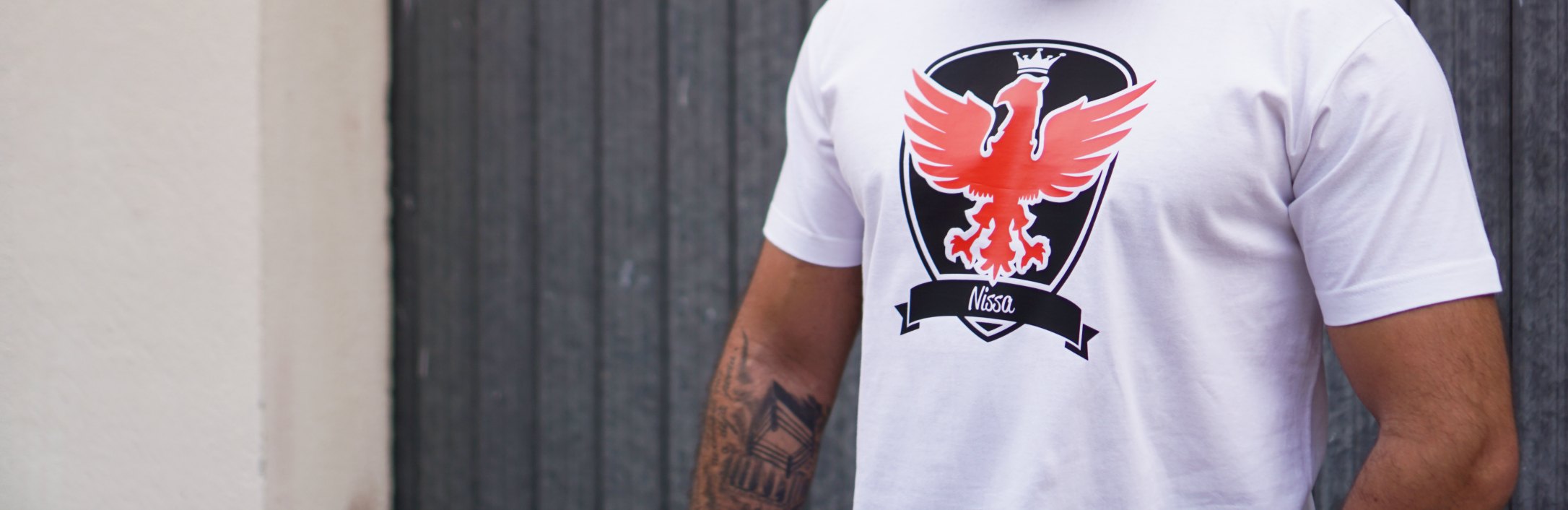 Offrir un t-shirt à un homme pour Noël